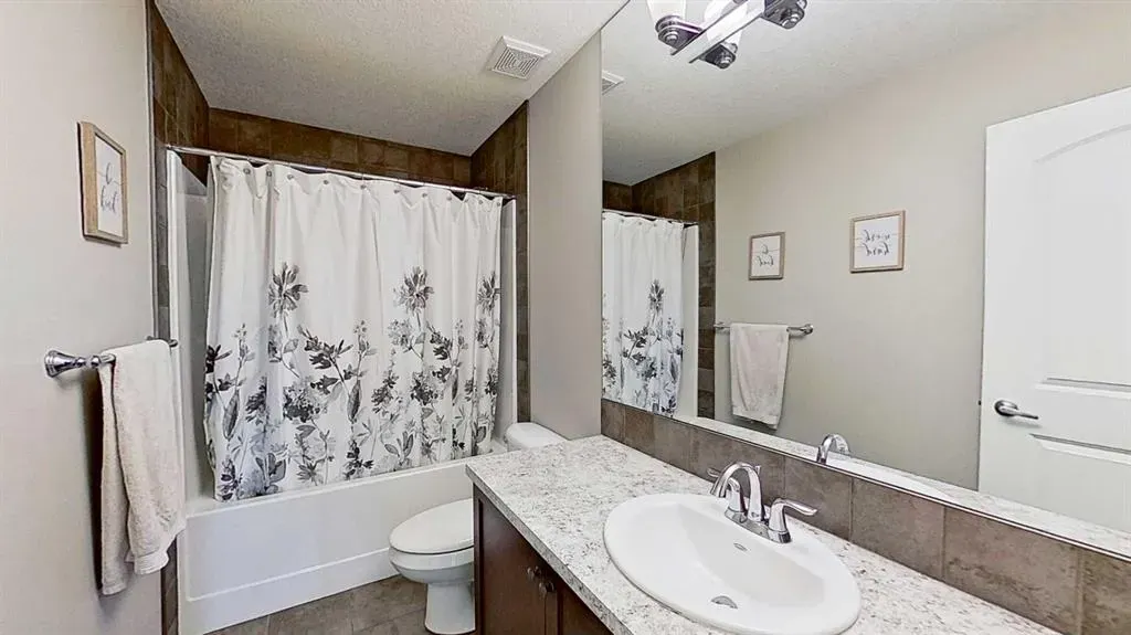 31 Ravenslea Crescent SE
