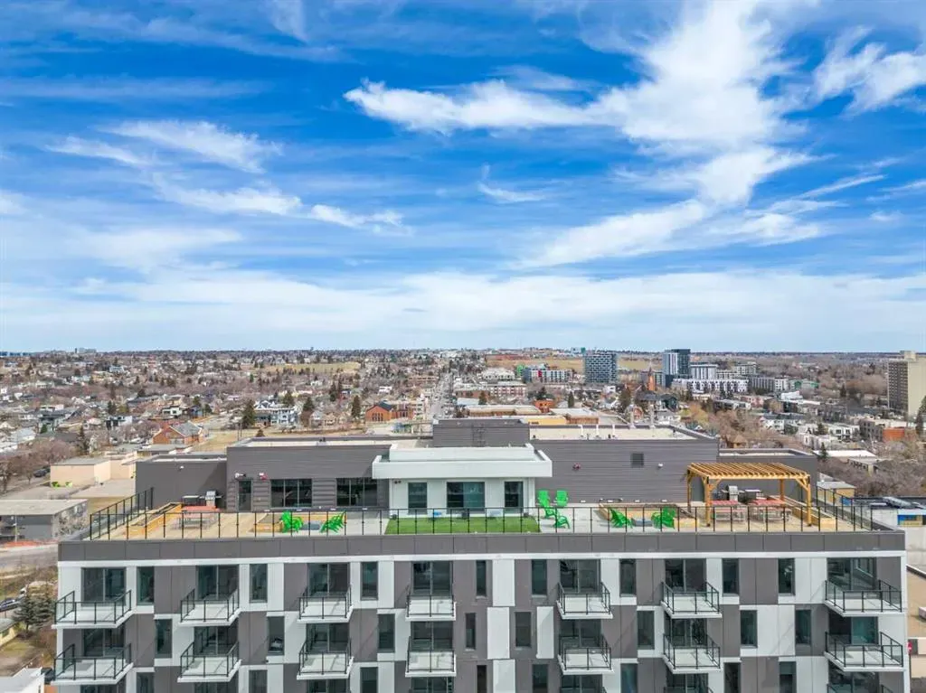 123 4 Street NE #1208
