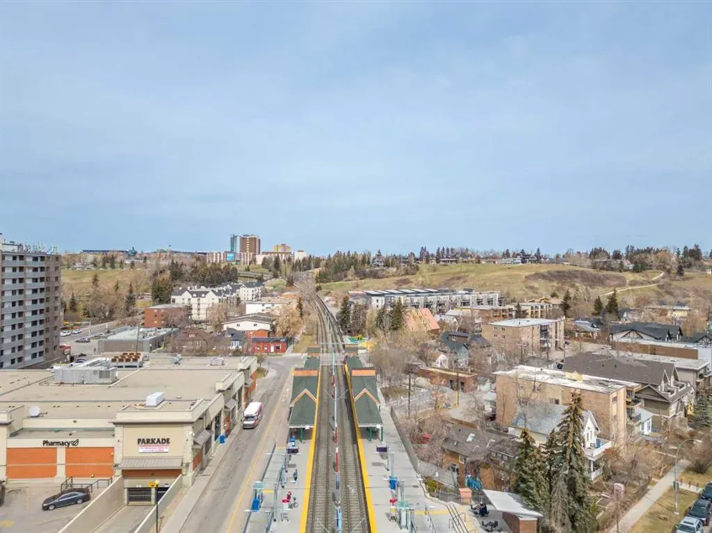 123 4 Street NE #1208