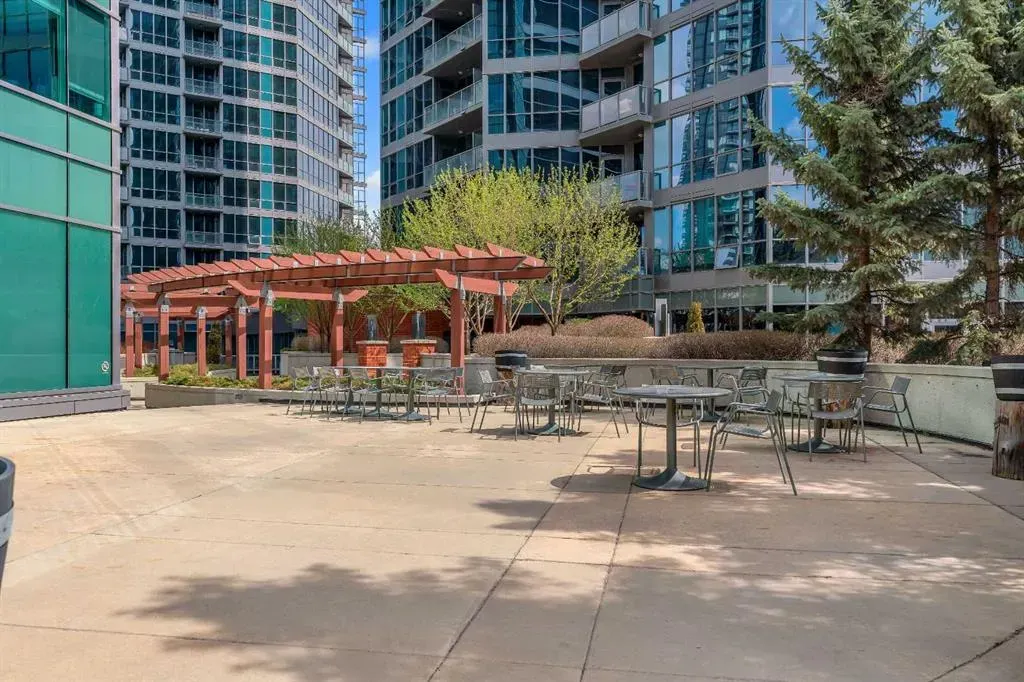 220 12 Avenue SE #2001