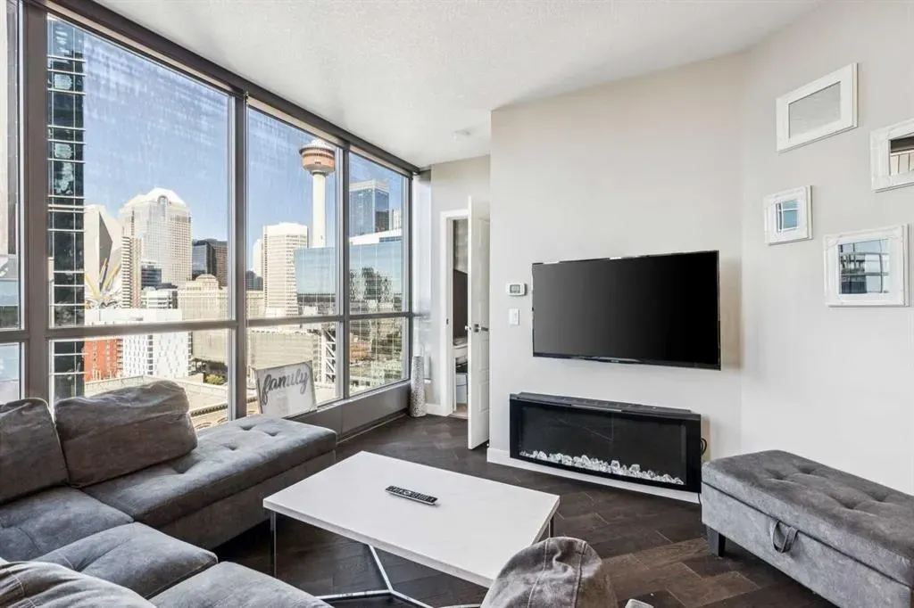 225 11 Avenue SE #1610