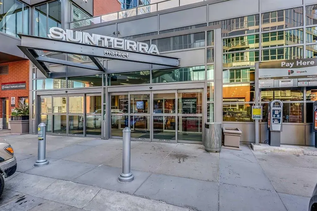 225 11 Avenue SE #1610