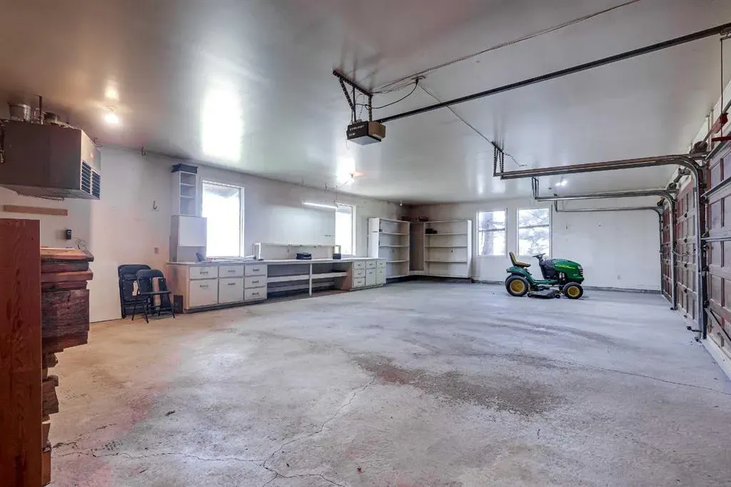 273167 Range Road 25
