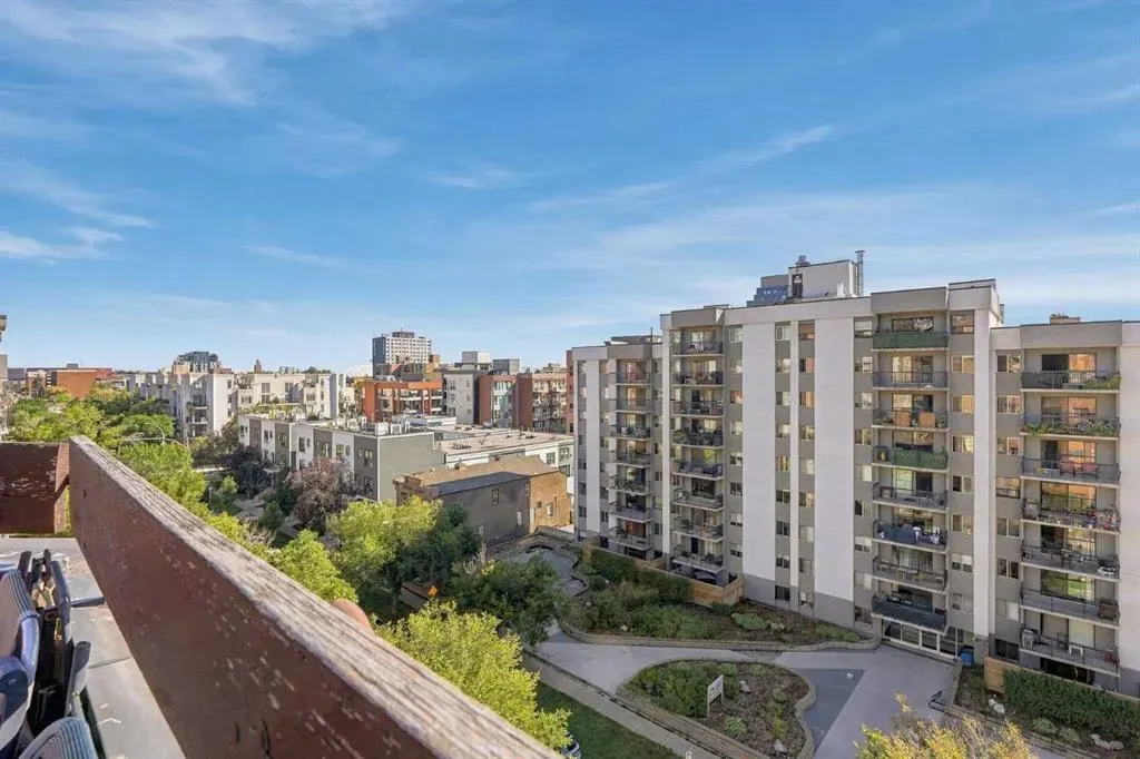 626 15 Avenue SW #301