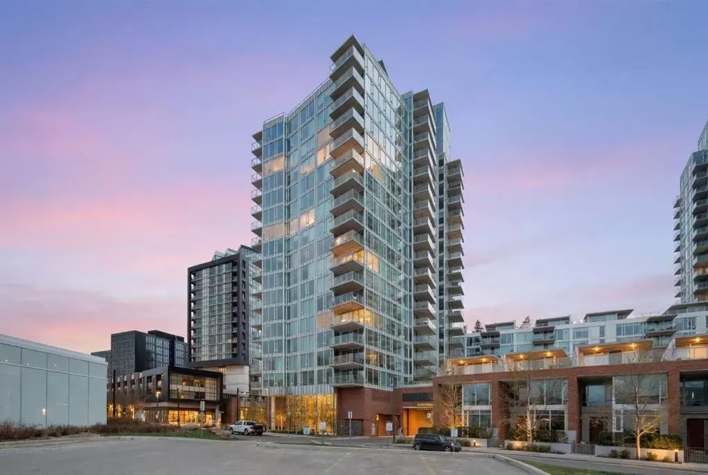 519 Riverfront Avenue SE #1006