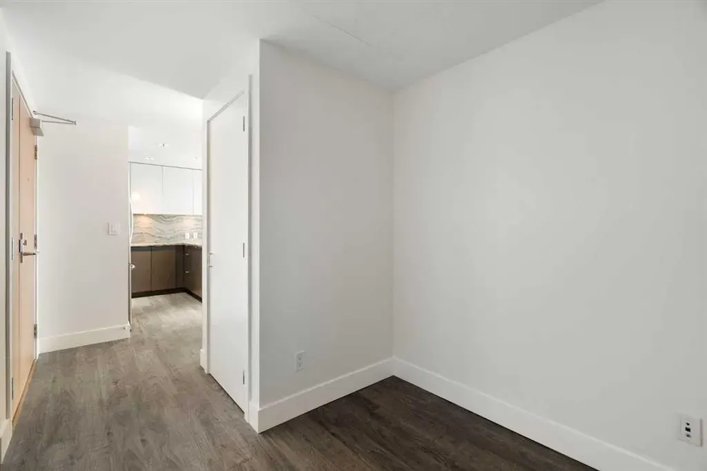 519 Riverfront Avenue SE #1006