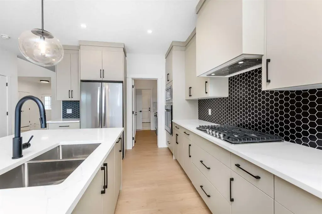 503 Rivercrest View