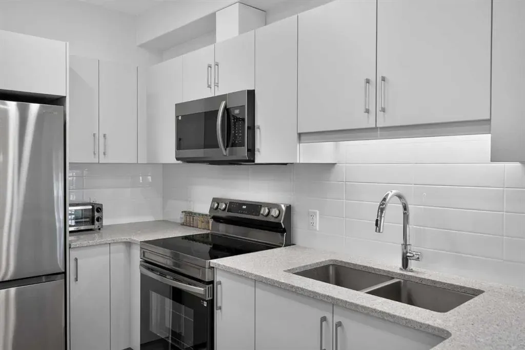 81 Arbour Lake View NW #1209
