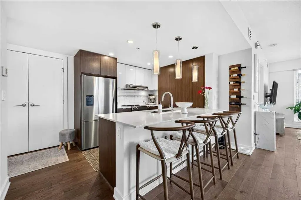 930 6 Avenue SW #3306