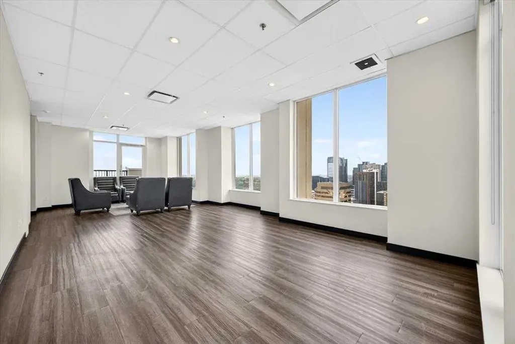 930 6 Avenue SW #3306