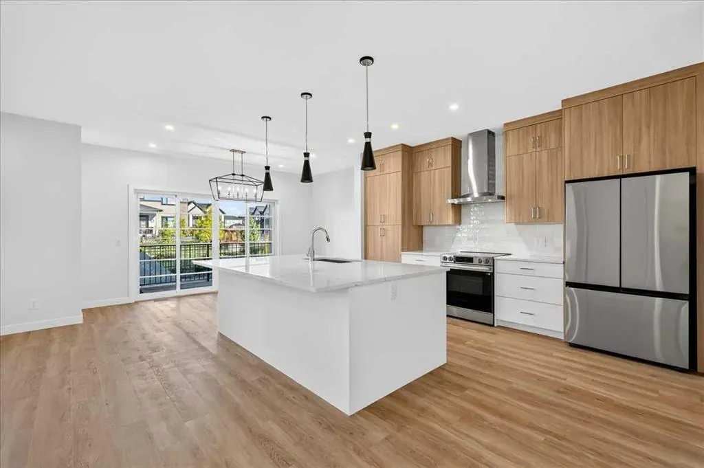 1040 Sailfin Heath