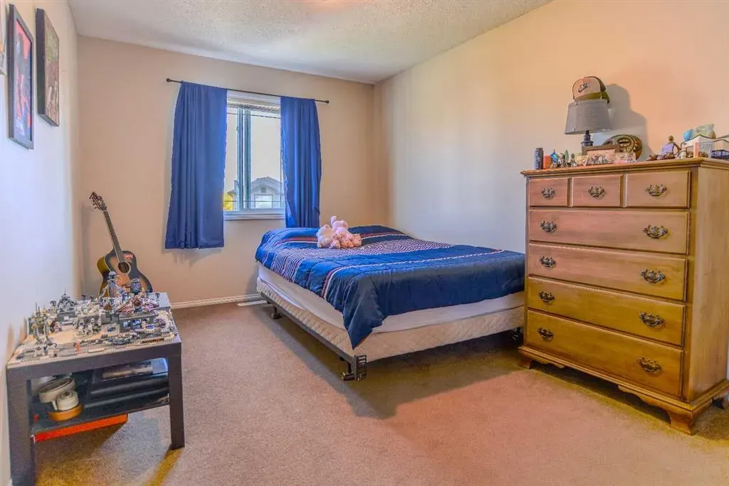 78 Tuscany Ridge Heights NW