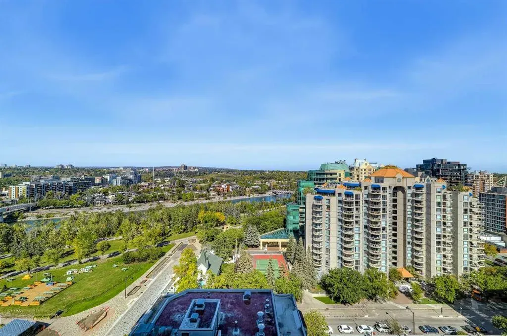 888 4 Avenue SW #1604