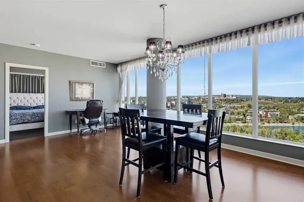 888 4 Avenue SW #1604
