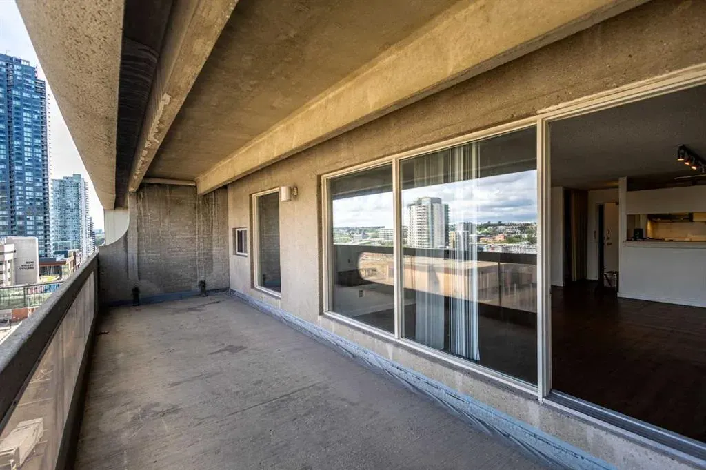 221 6 Avenue SE #1212