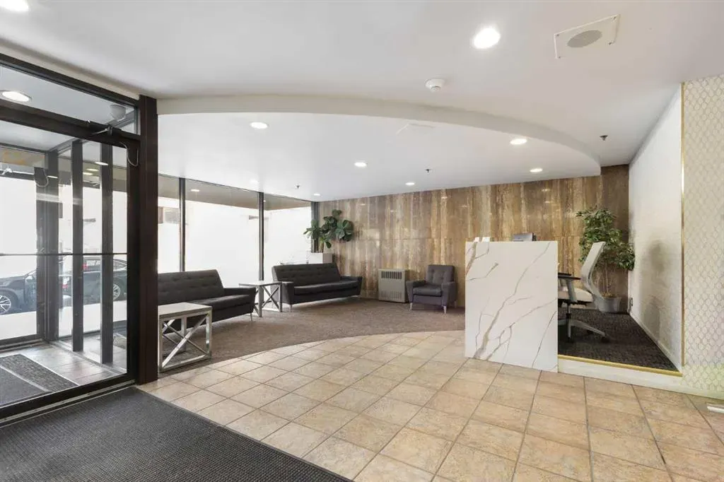 221 6 Avenue SE #1212