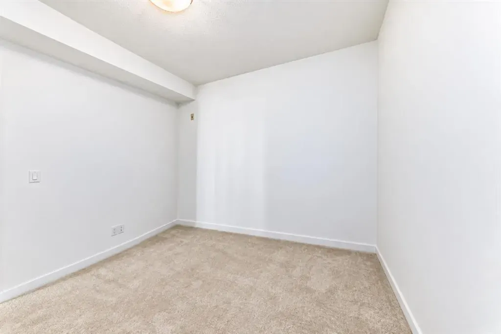 30 Sage Hill Walk NW #410