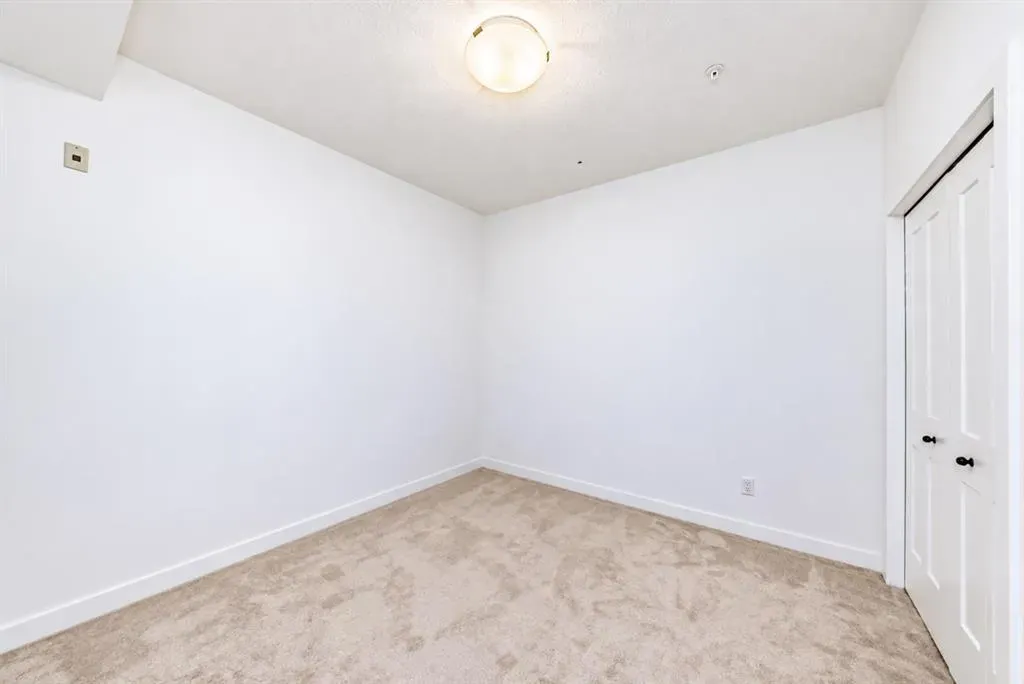 30 Sage Hill Walk NW #410
