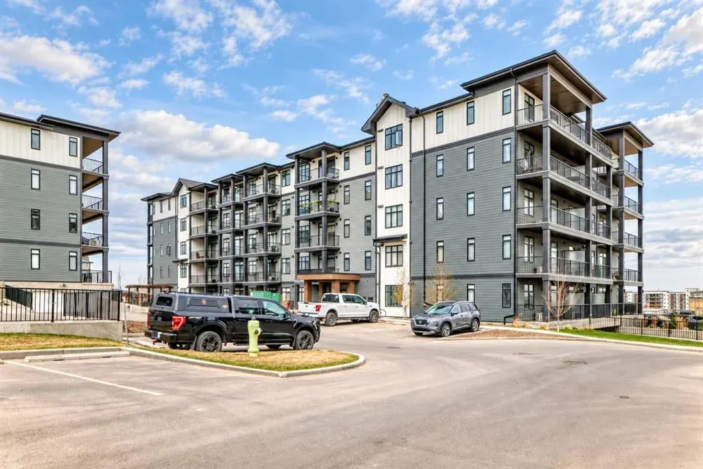 30 Sage Hill Walk NW #410