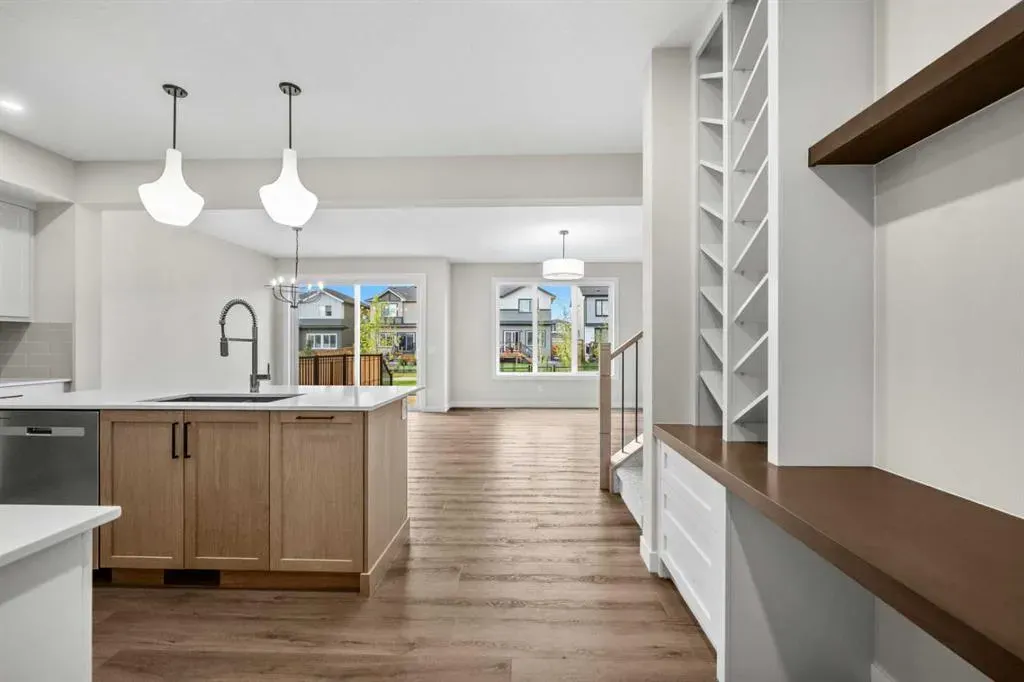 116 Quartz Crescent