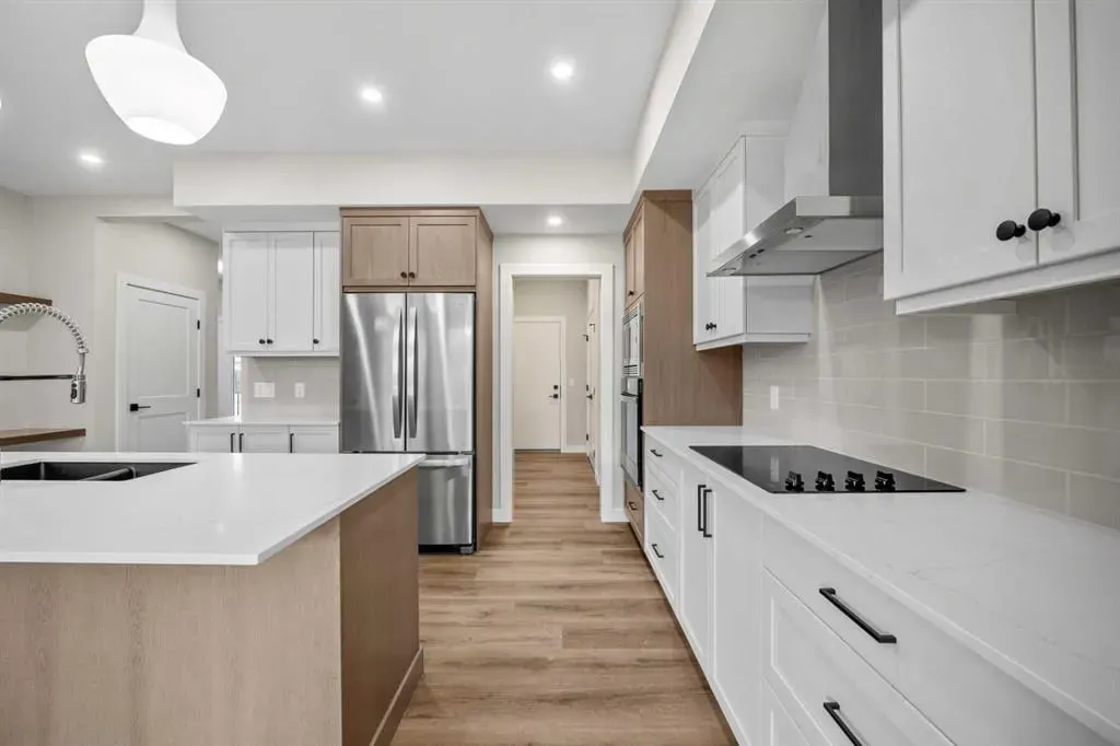 116 Quartz Crescent