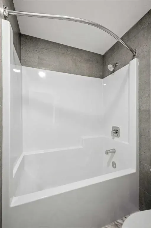 116 Quartz Crescent