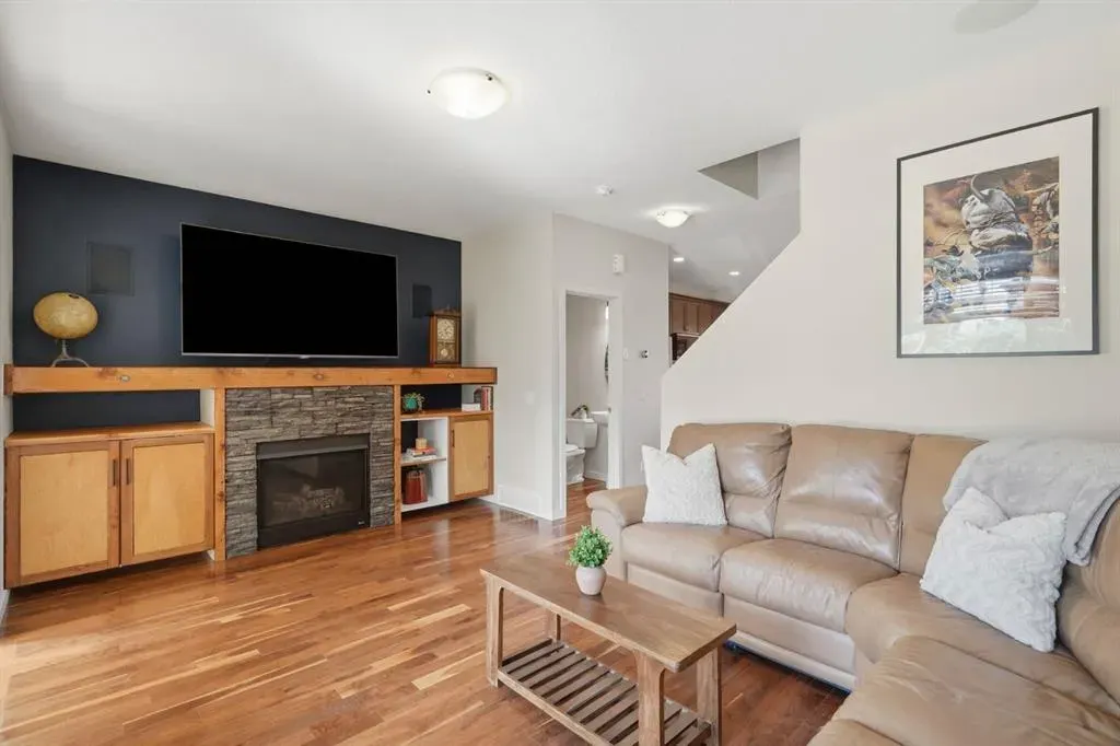 110 Fireside Cove