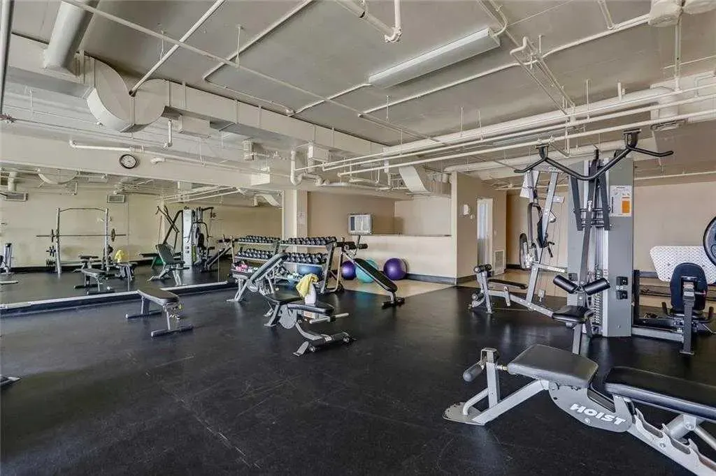 169 Rockyledge View NW #1