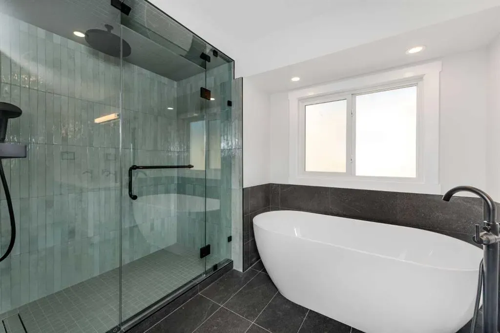 463 Rivercrest View