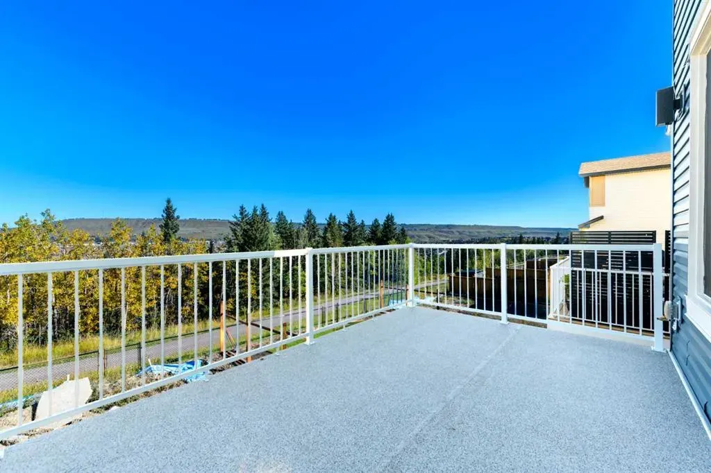 463 Rivercrest View