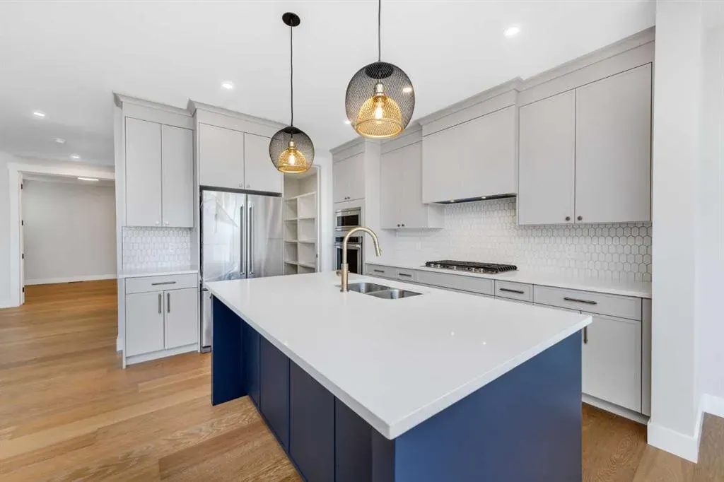 463 Rivercrest View