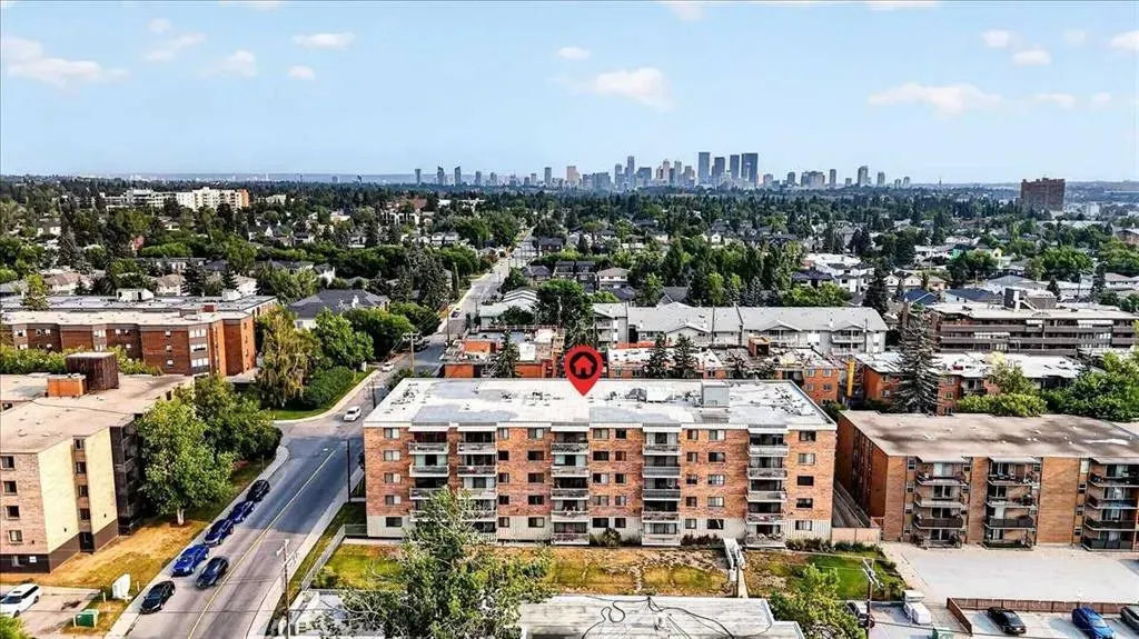 521 57 Avenue SW #306