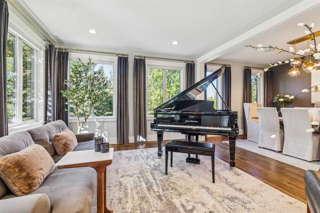 211 Aspen Green