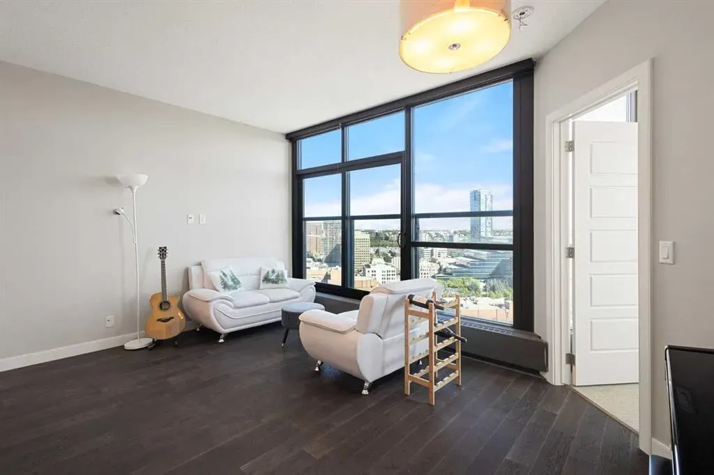 225 11 Avenue SE #2203