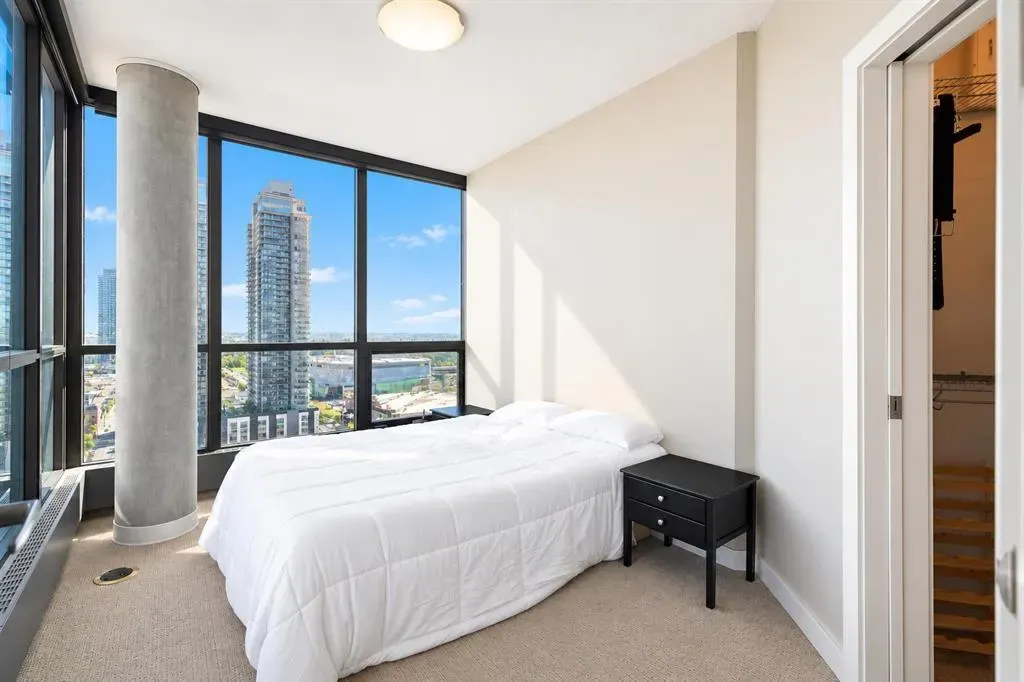 225 11 Avenue SE #2203