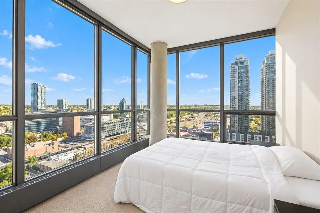 225 11 Avenue SE #2203