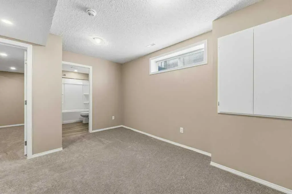 140 Sagewood Boulevard SW #304