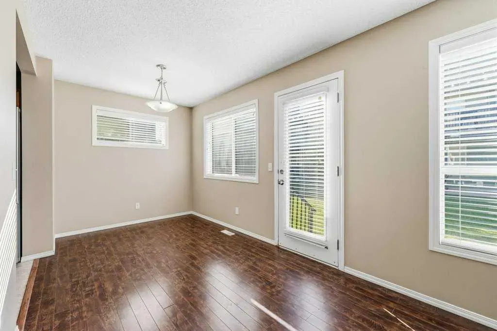 140 Sagewood Boulevard SW #304