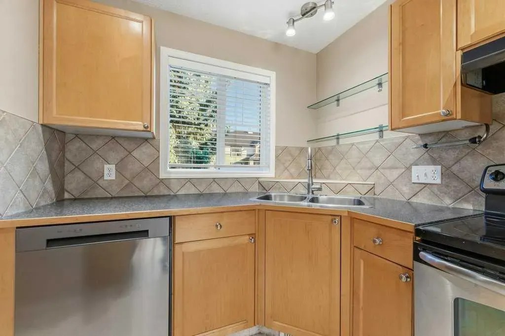 140 Sagewood Boulevard SW #304