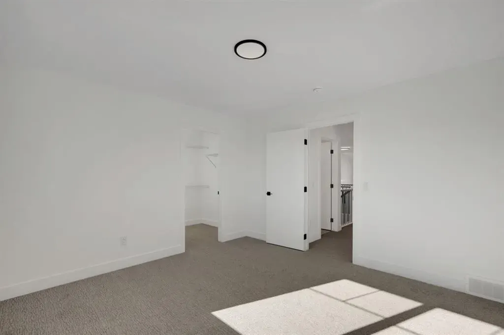 27 Heritage Close
