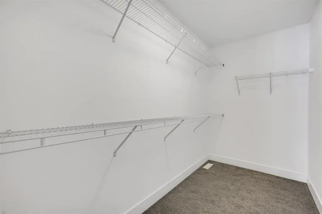27 Heritage Close