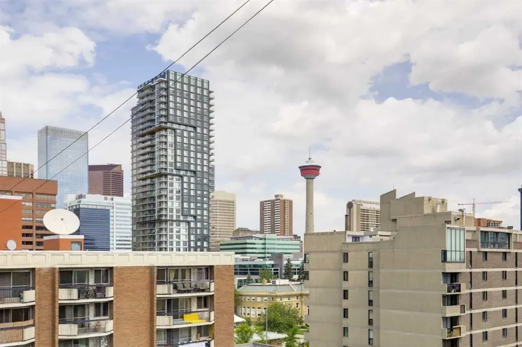 340 14 Avenue SW #706