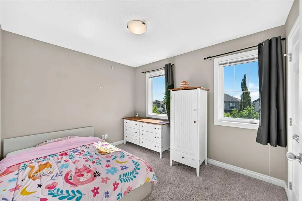 10 Reunion Grove NW