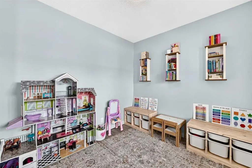 10 Reunion Grove NW