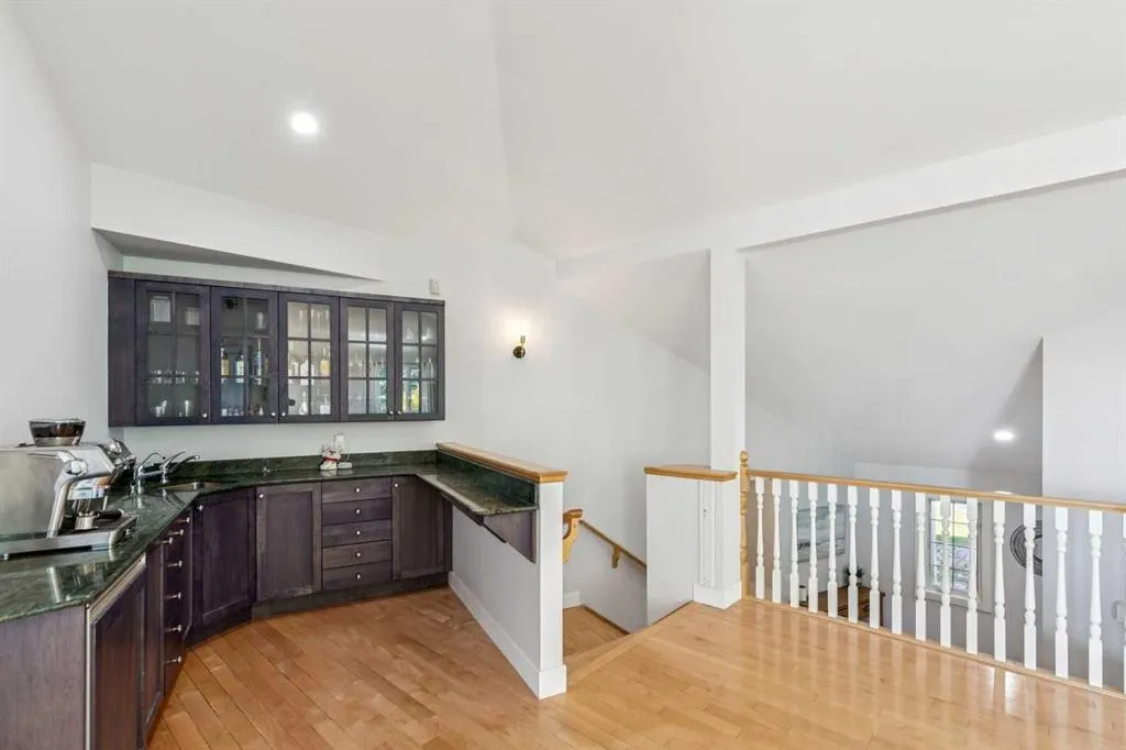 79 Country Lane