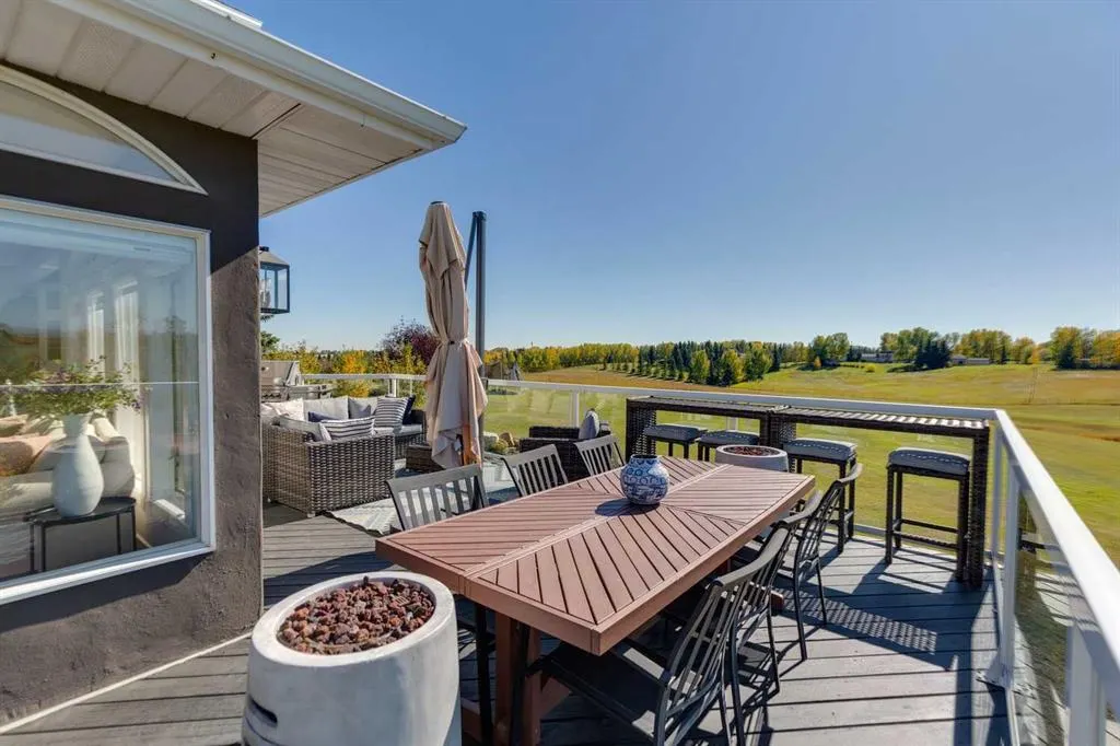 79 Country Lane