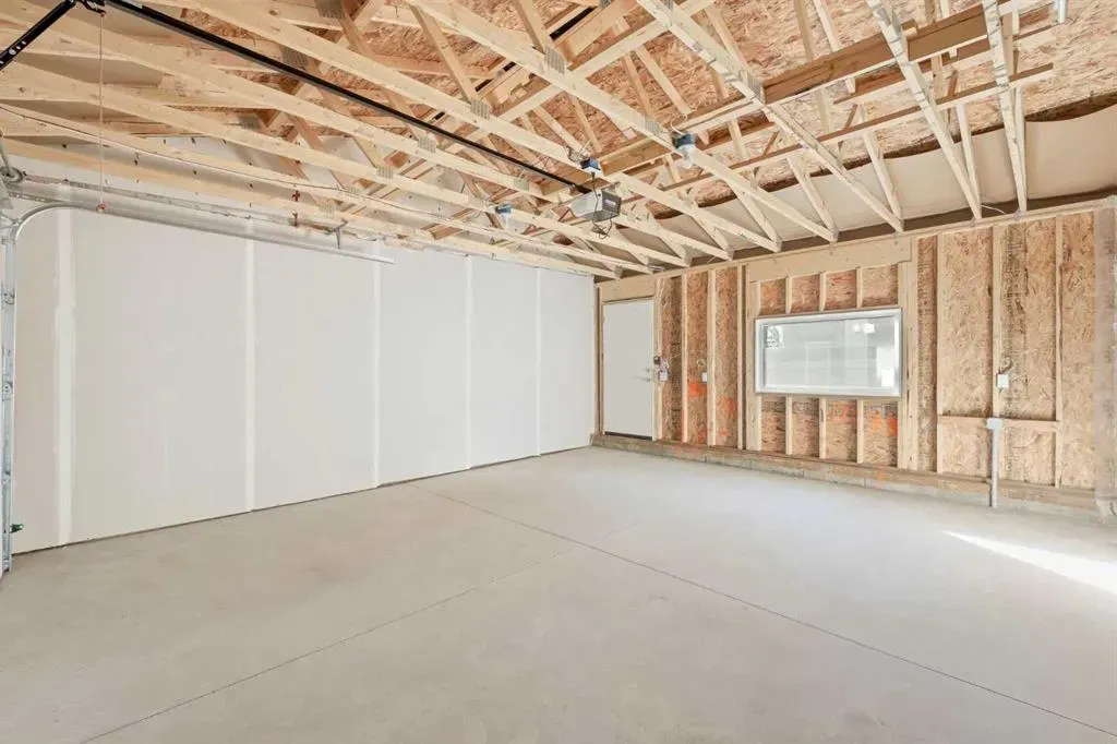 225 Vantage Drive
