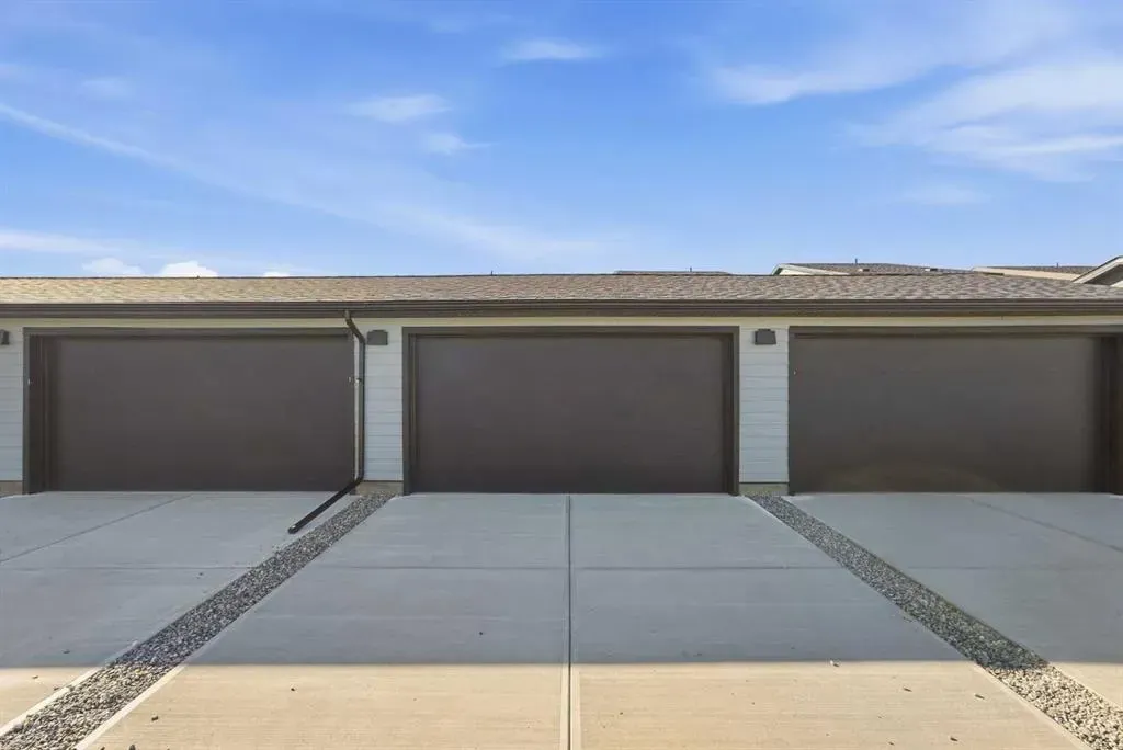 225 Vantage Drive