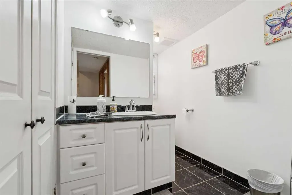 7 Willow Vale
