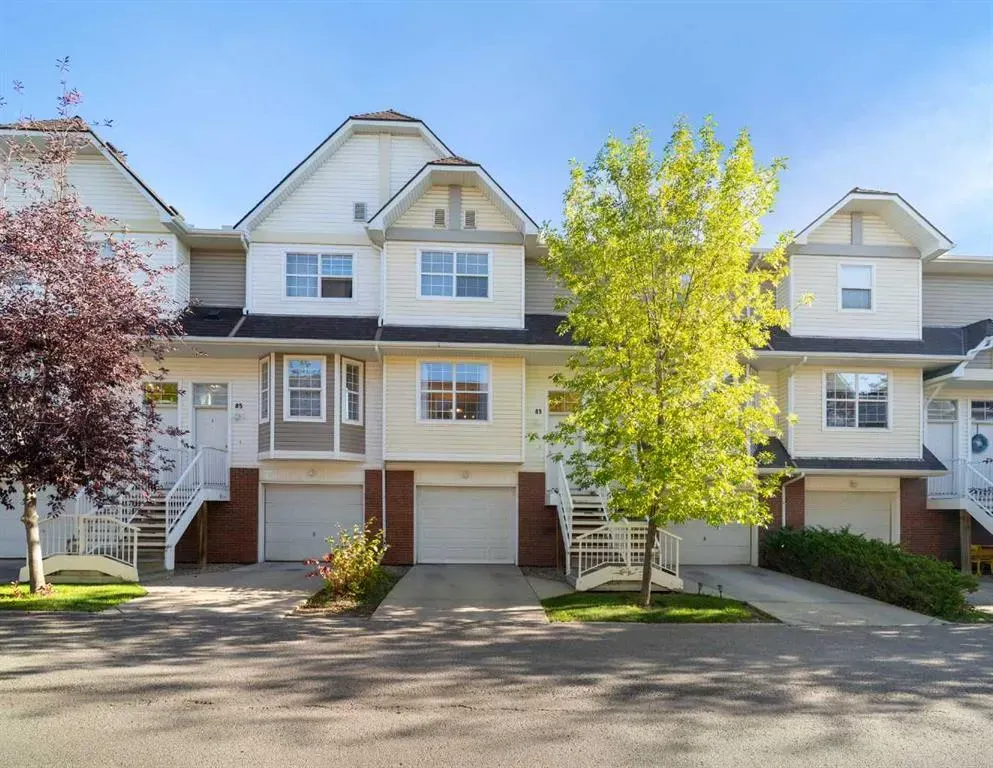 83 Tuscany Springs Gardens NW